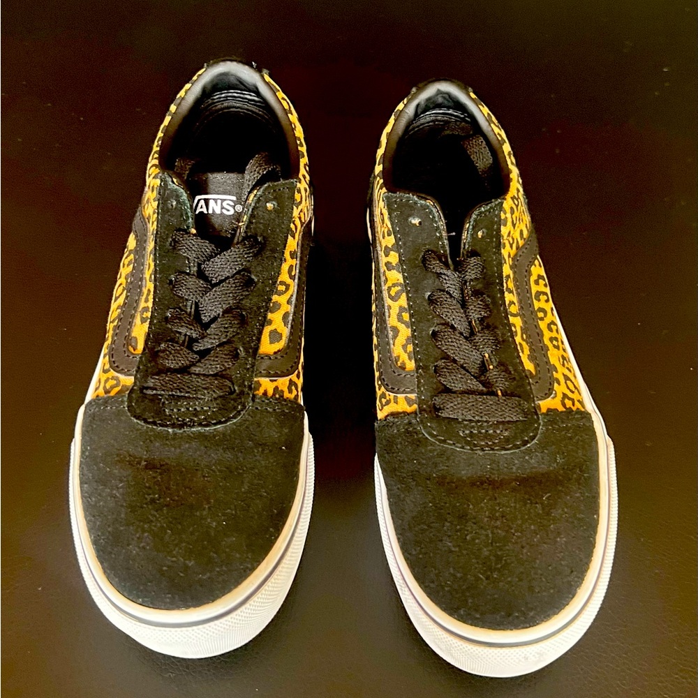 Girl’s Vans, gently worn.